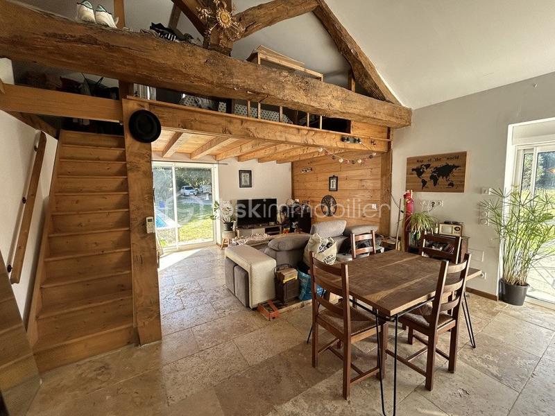 Moulin - 276 m² - 11 pièces