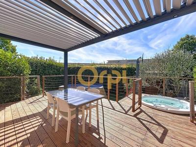 Maison - 76 m² - 4 pièces