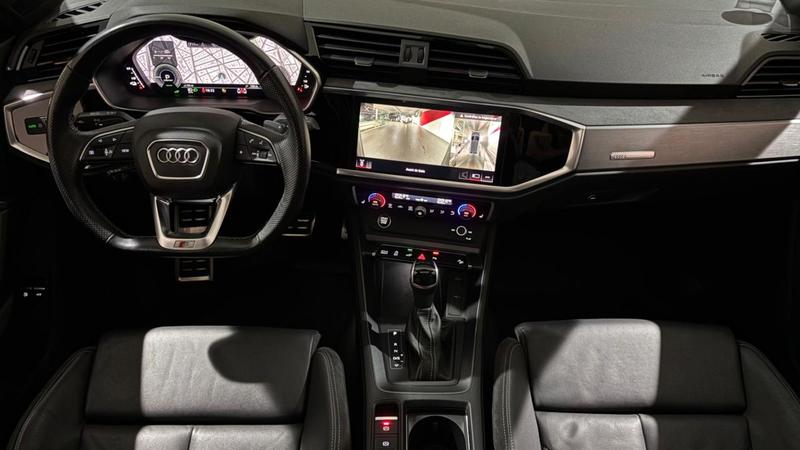 Audi Q3 45 TFSIe 245 ch s tronic 6 s line