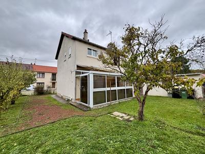 Maison - 80 m² - 4 pièces