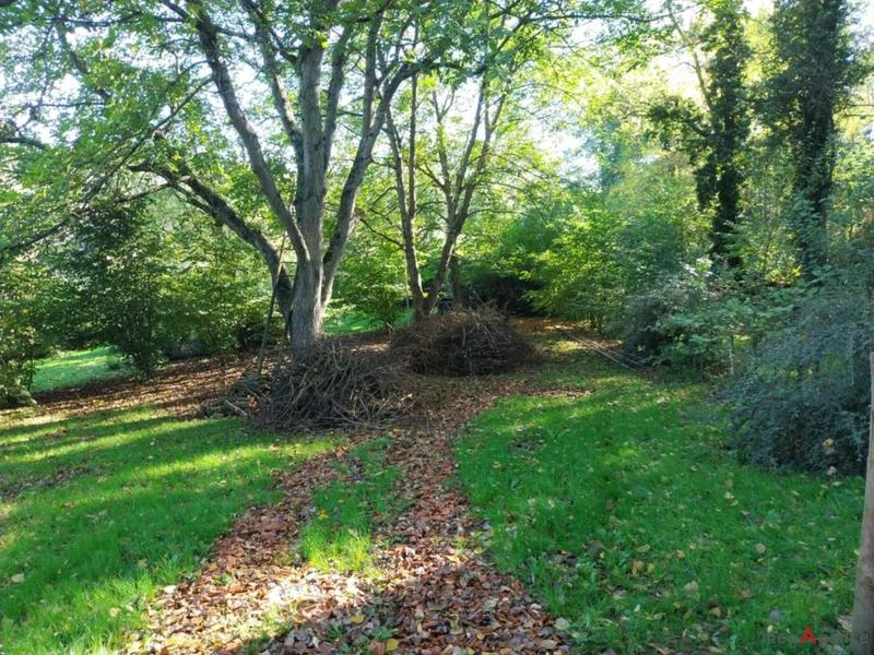 Maison traditionnelle - 254 m² - 7 pièces