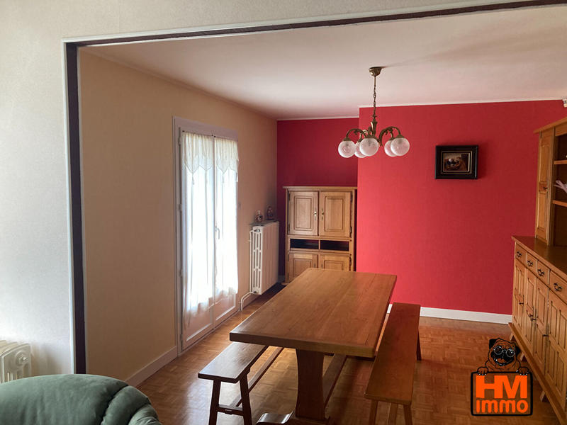 Maison - 111 m² - 7 pièces