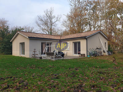 Maison - 125 m² - 5 pièces