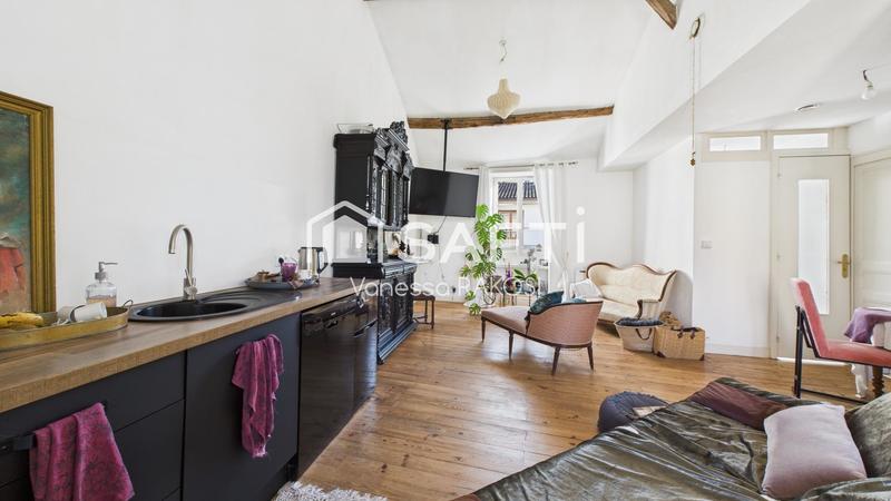 Maison - 104 m² - 4 pièces