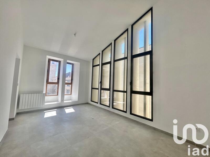 Appartement - 100 m² - 5 pièces