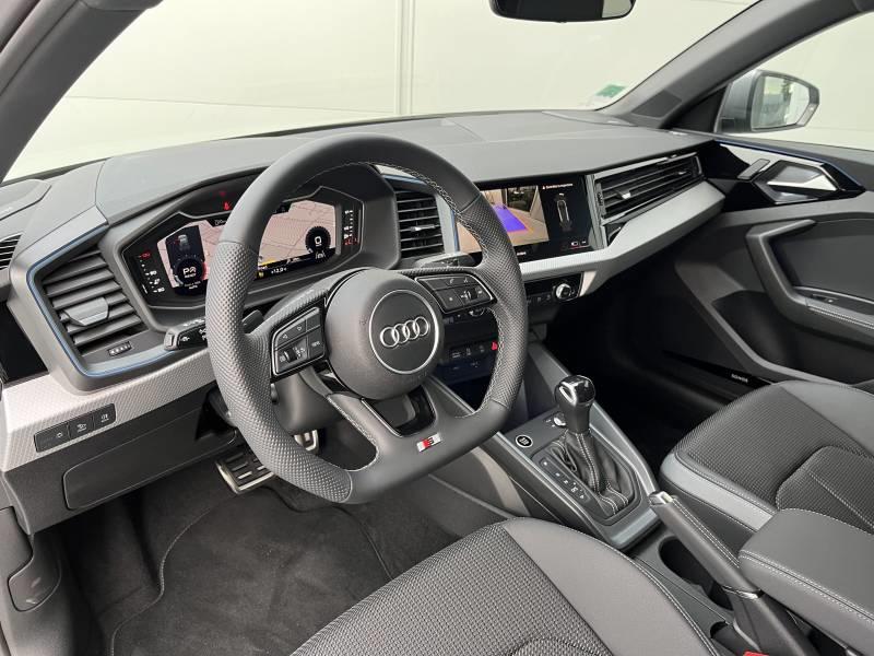 Audi A1 sportback 40 Tfsi 207 ch s tronic 7 s line