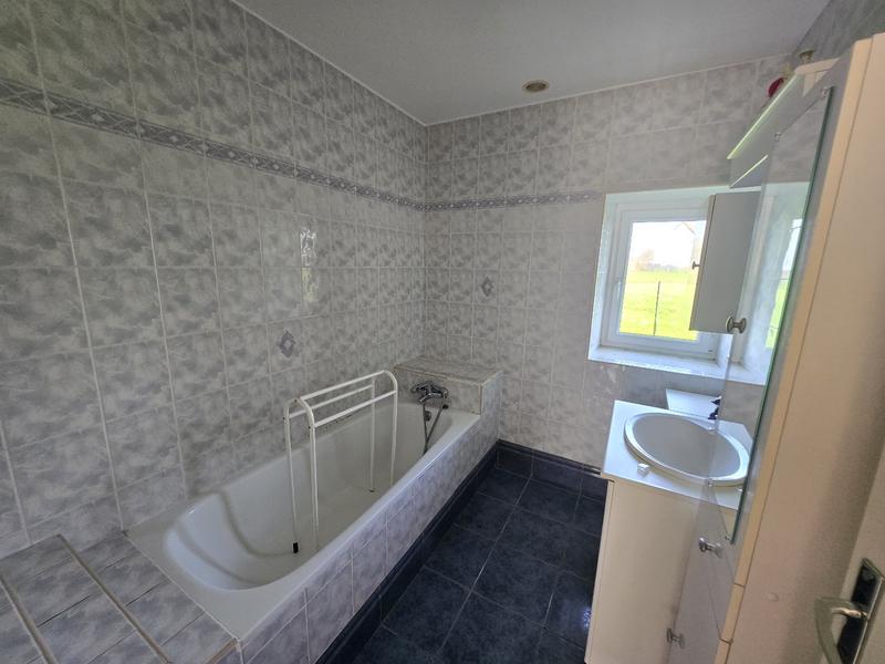 Maison - 160 m² - 8 pièces