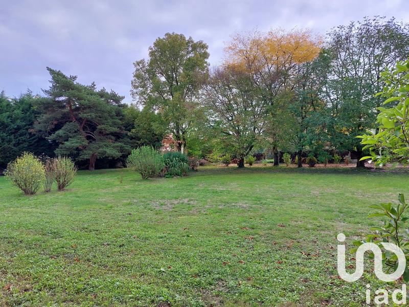 Maison de maîtres - 336 m² - 12 pièces