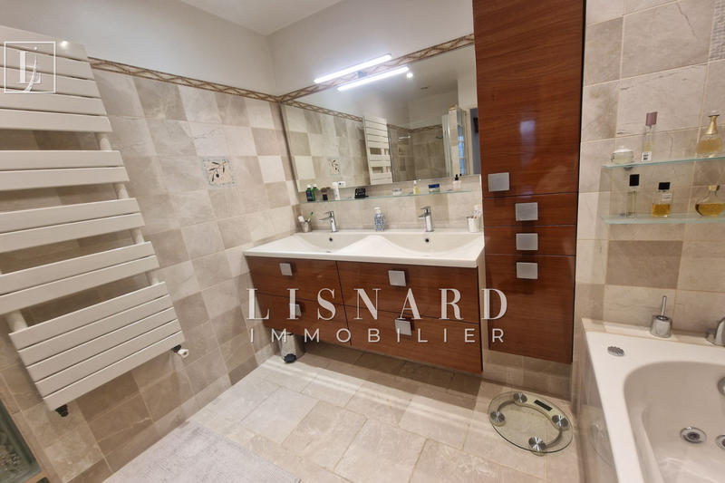 Maison - 108 m² - 5 pièces