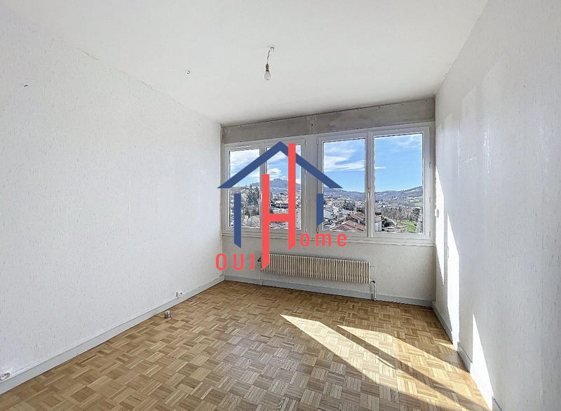 Appartement - 82 m² - 3 pièces