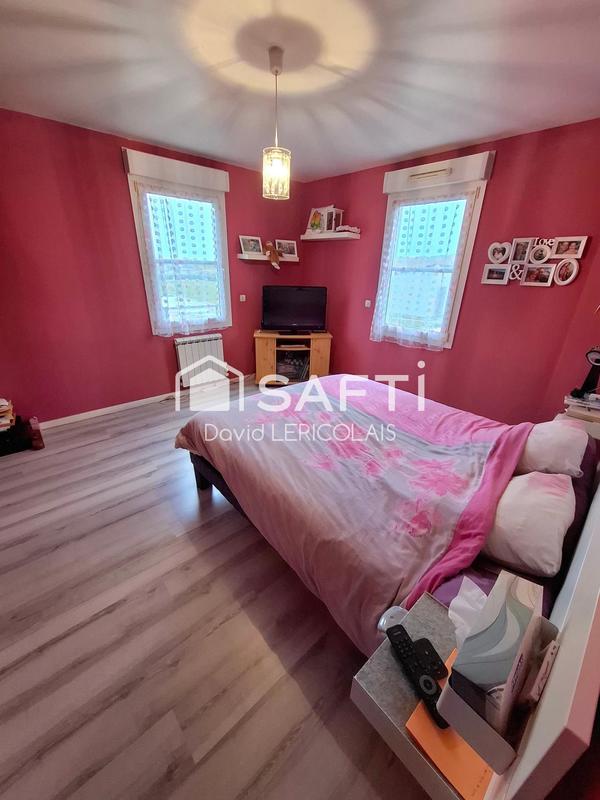 Maison - 383 m² - 22 pièces