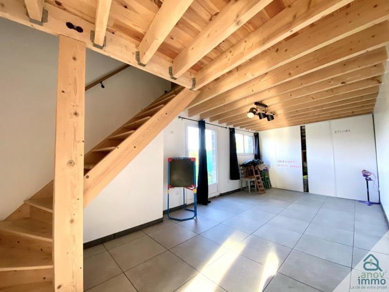 Maison - 184 m² - 7 pièces