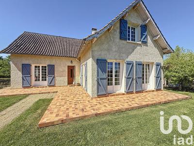 Maison - 159 m² - 6 pièces