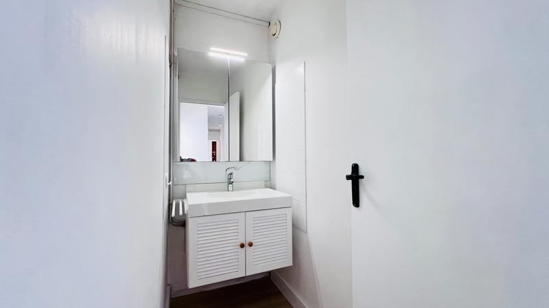 Appartement - 97 m² - 6 pièces