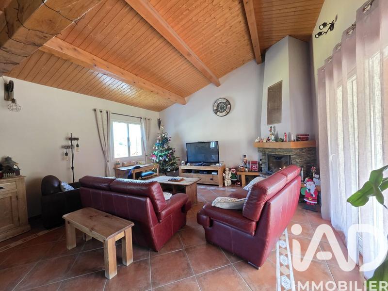 Maison - 174 m² - 6 pièces