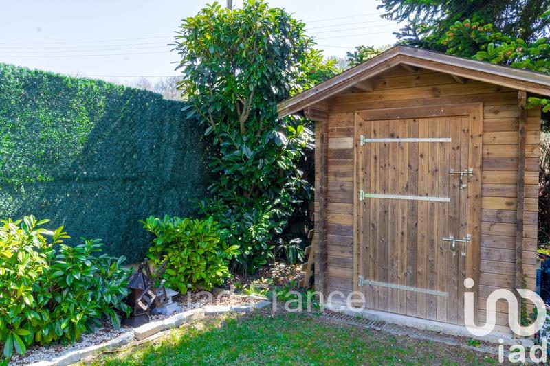 Maison - 185 m² - 8 pièces