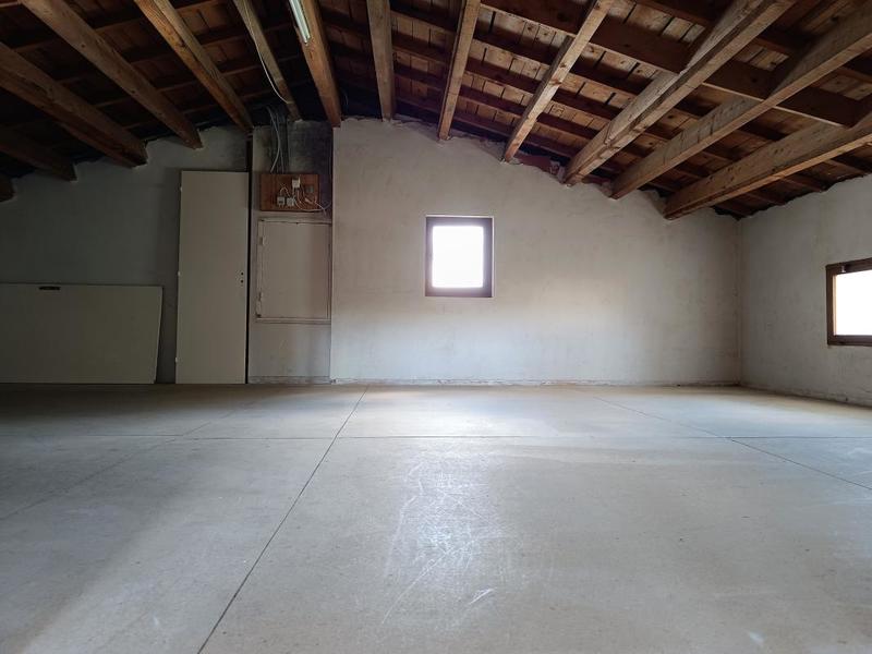 Maison - 150 m² - 9 pièces