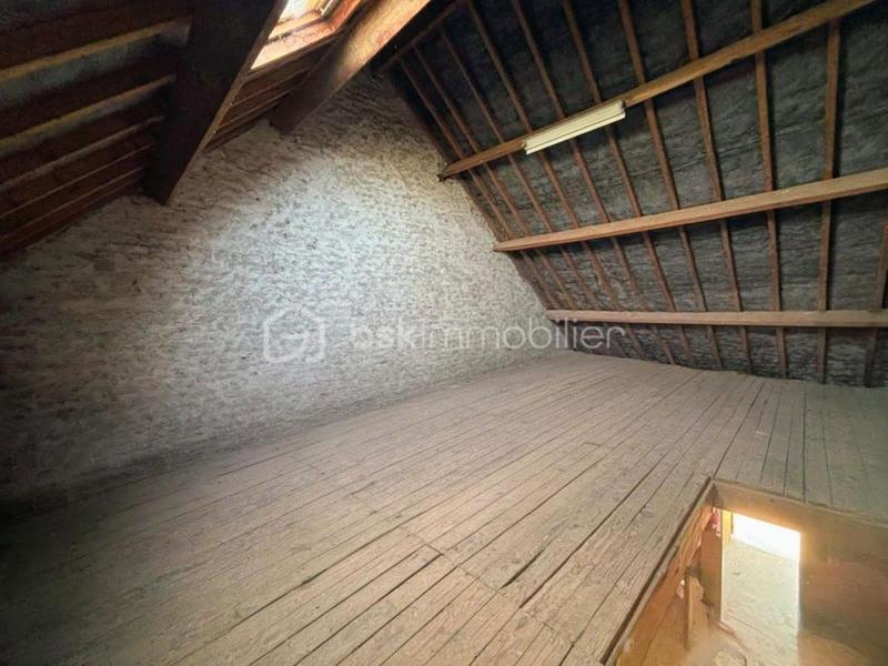 Maison traditionnelle - 165 m² - 6 pièces