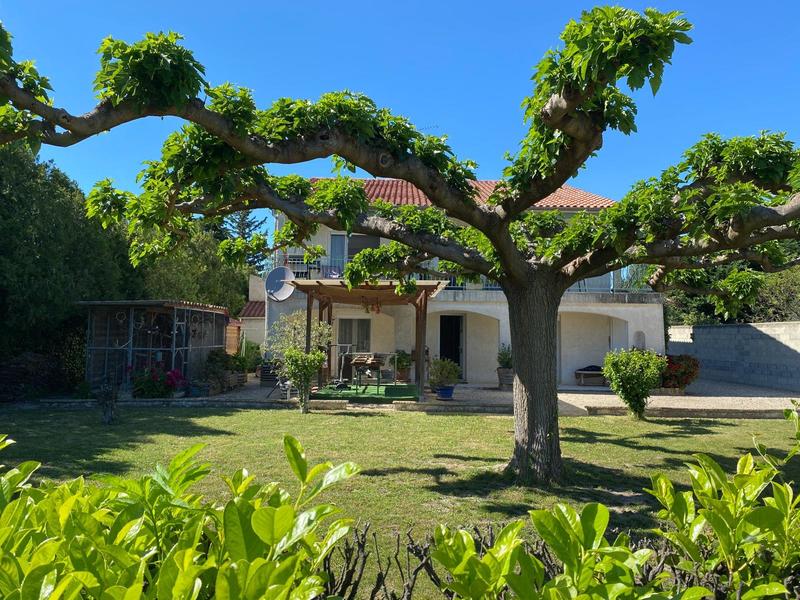 Maison - 165 m² - 7 pièces