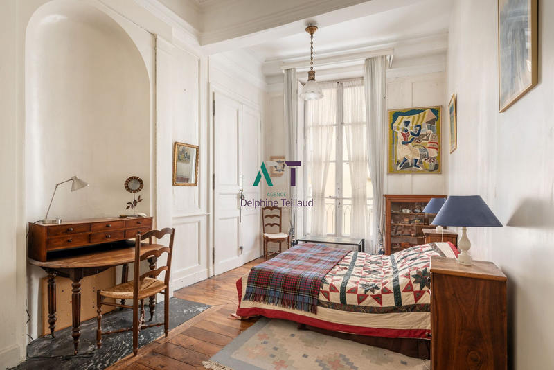 Appartement - 163 m² - 6 pièces