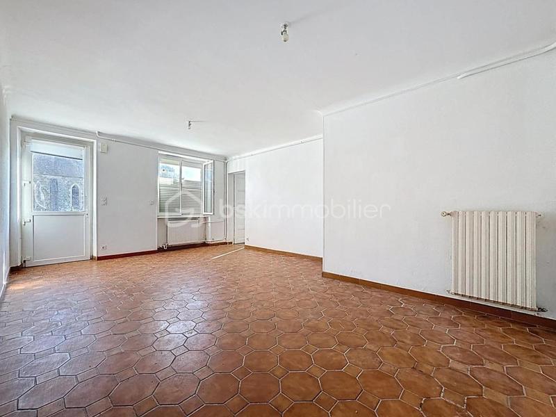 Maison traditionnelle - 158 m² - 6 pièces