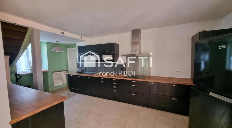 Maison - 154 m² - 7 pièces