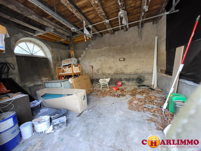 Local d'activités - 297 m² - 3 pièces