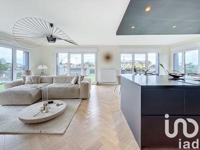 Appartement - 120 m² - 5 pièces