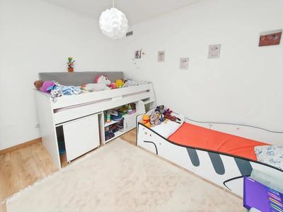 Maison - 87 m² - 5 pièces