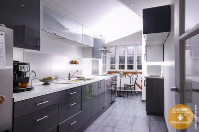 Appartement - 130 m² - 5 pièces