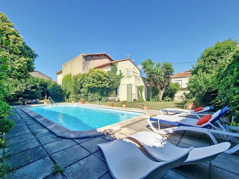 Maison de maîtres - 185 m² - 6 pièces