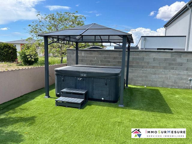 Maison - 130 m² - 5 pièces