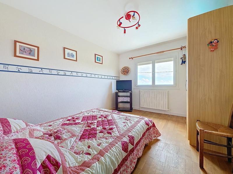 Maison - 240 m² - 6 pièces