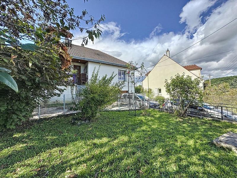 Maison - 85 m² - 5 pièces