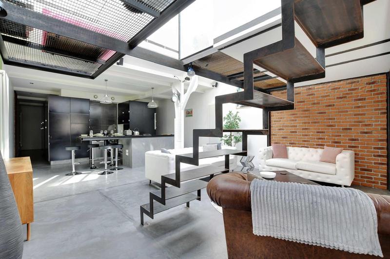 Loft - 106 m² - 4 pièces