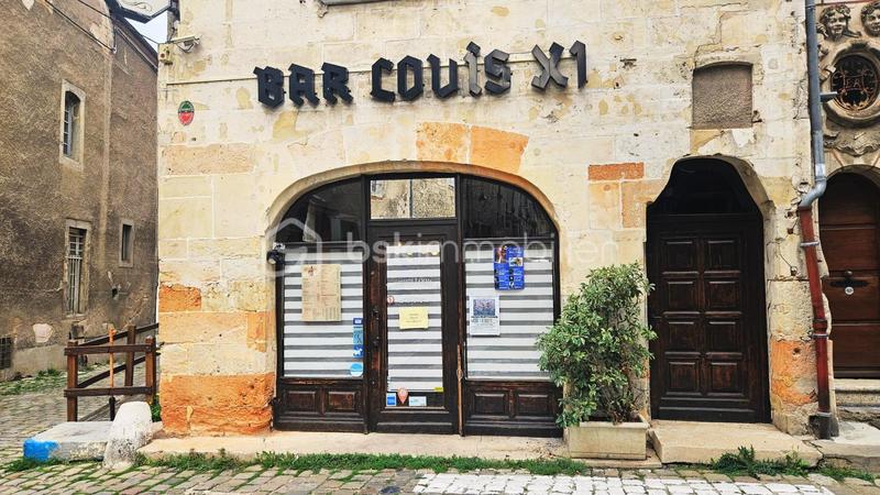 Bureau - 147 m² - 10 pièces