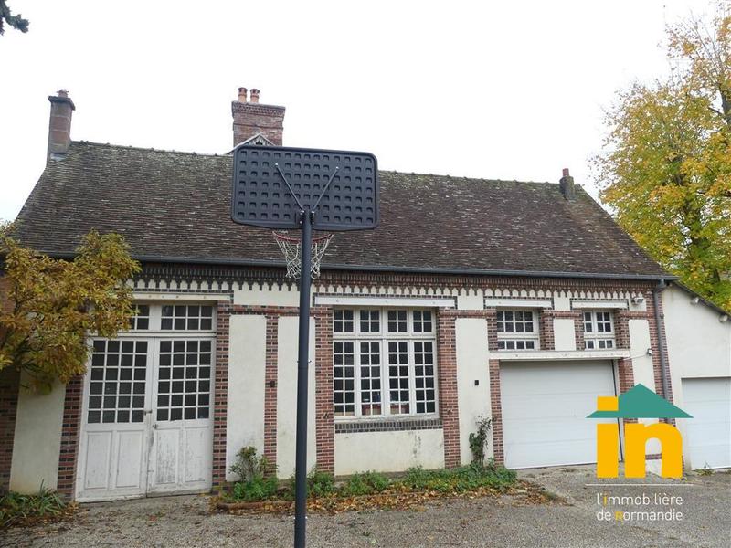 Maison de ville - 276 m² - 9 pièces