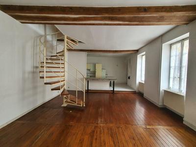 Duplex - 84 m² - 3 pièces