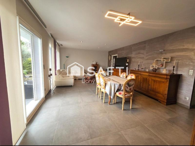 Maison - 100 m² - 4 pièces