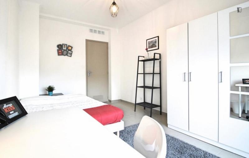 Chambre - 15 m² - 4 pièces