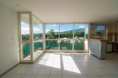 Appartement - 96 m² - 3 pièces