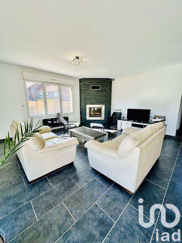 Maison - 180 m² - 8 pièces