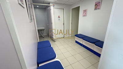 Fonds de commerce - 100 m²