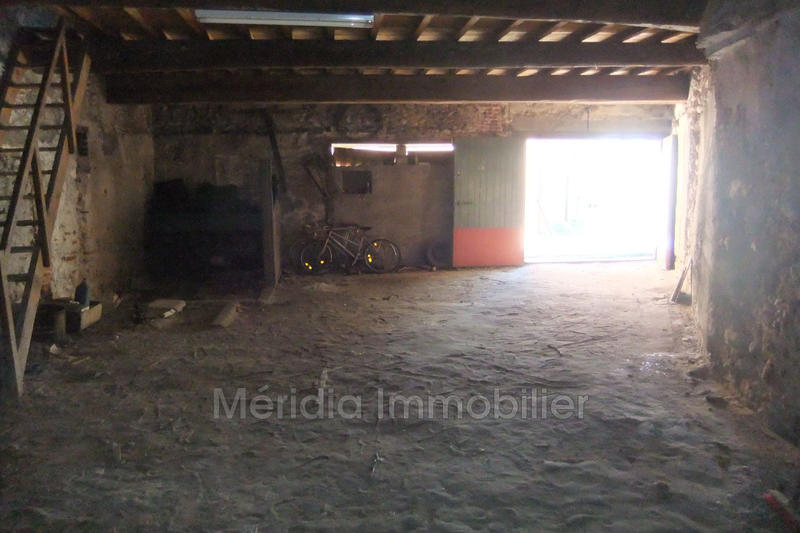 Grange - 152 m² - 2 pièces