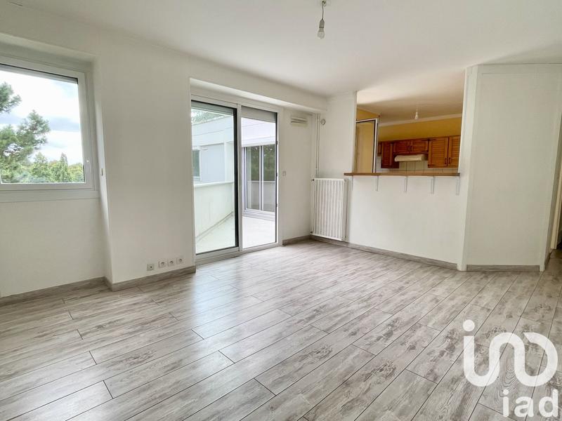 Appartement - 80 m² - 4 pièces