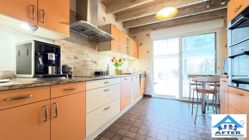 Maison - 155 m² - 8 pièces