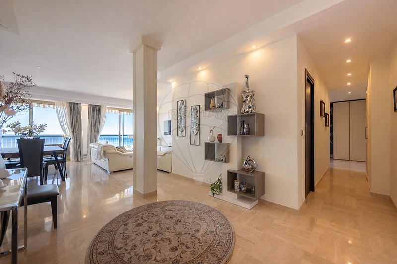 Appartement - 135 m² - 5 pièces