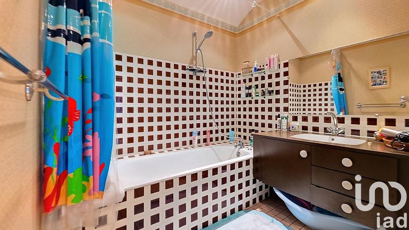 Maison de maîtres - 376 m² - 10 pièces