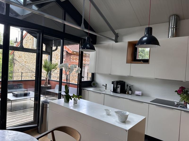 Loft - 138 m² - 6 pièces