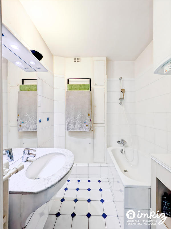 Appartement - 85 m² - 5 pièces